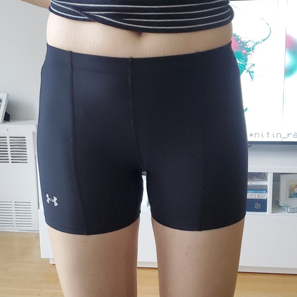 Black under armour spandex shorts